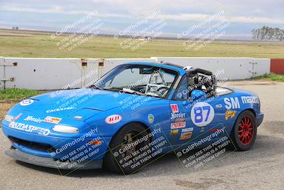 media/Mar-30-2025-Speed Ventures (Sun) [[39e6b1441d]]/Black/Grid/
